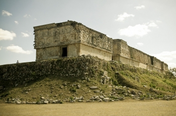 Ушмаль - древний город майя