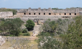 Ушмаль - древний город майя