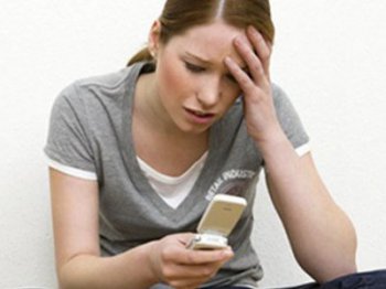 Зависимость от мобильного телефона