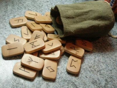 Рунические ставы и формулы: значение, описание и толкование Иллюстрация 1